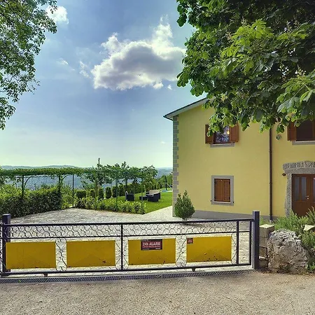 Villa Bella *